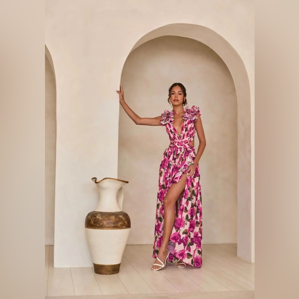 Elegant Floral Maxi Dress with Ruffle Details